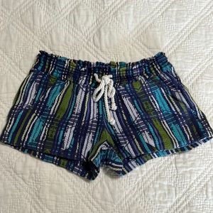 Roxy Shorts Size Medium